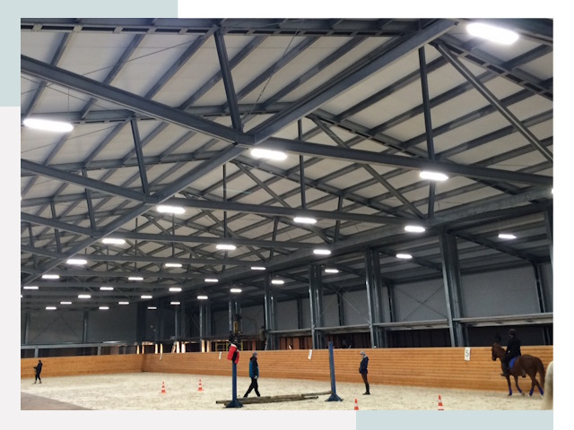 Строительство конных манежей от 621 руб в Минеральные Воды