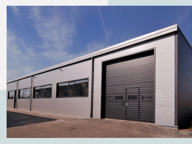 Быстровозводимые склады от СтальСтрой-Мнр по цене 621 руб.